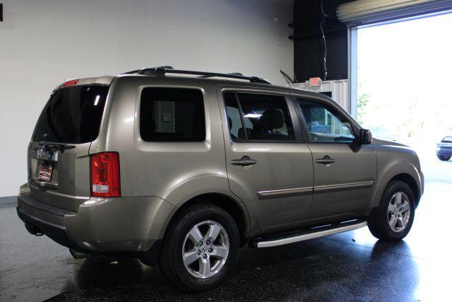 used 2011 Honda Pilot car, priced at $10,495