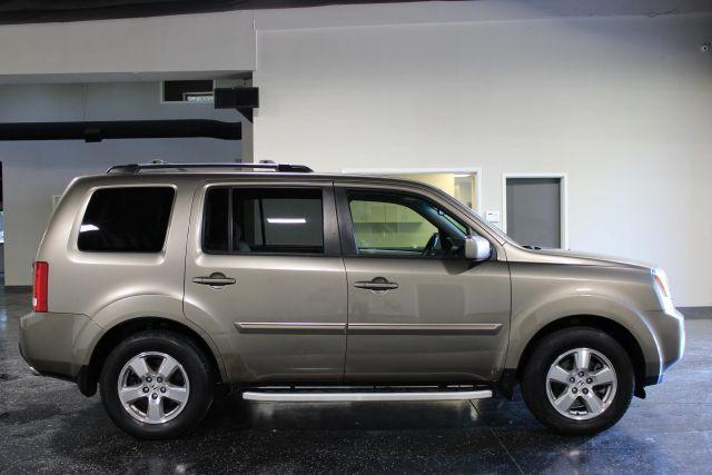 used 2011 Honda Pilot car, priced at $10,495