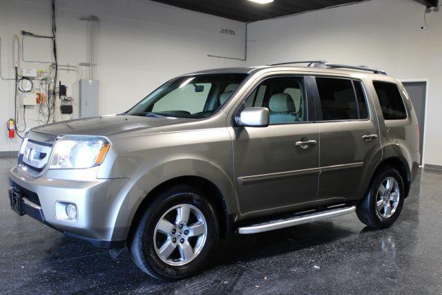 used 2011 Honda Pilot car, priced at $10,495