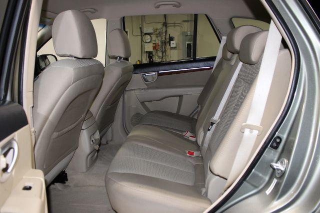 used 2009 Hyundai Santa Fe car, priced at $6,995