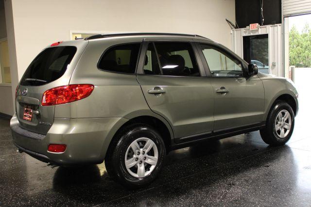 used 2009 Hyundai Santa Fe car, priced at $6,995