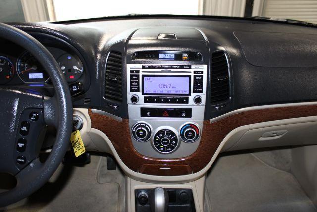 used 2009 Hyundai Santa Fe car, priced at $6,995