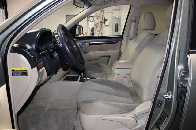 used 2009 Hyundai Santa Fe car, priced at $6,995