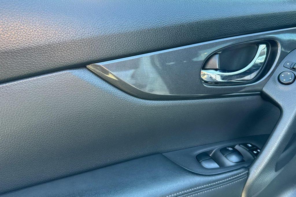 used 2017 Nissan Rogue car, priced at $8,966