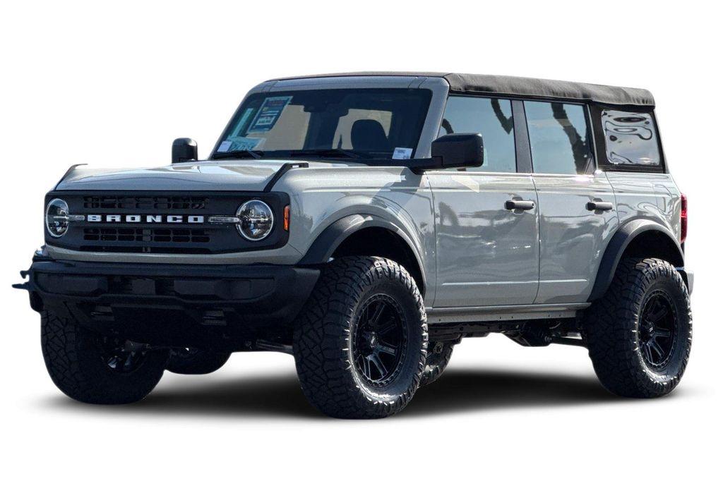 used 2025 Ford Bronco car, priced at $48,988