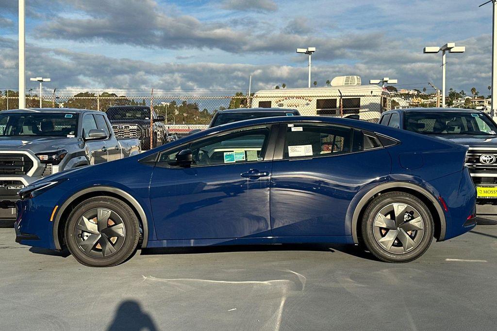 new 2026 Toyota Prius Plug-In Hybrid car, priced at $34,548