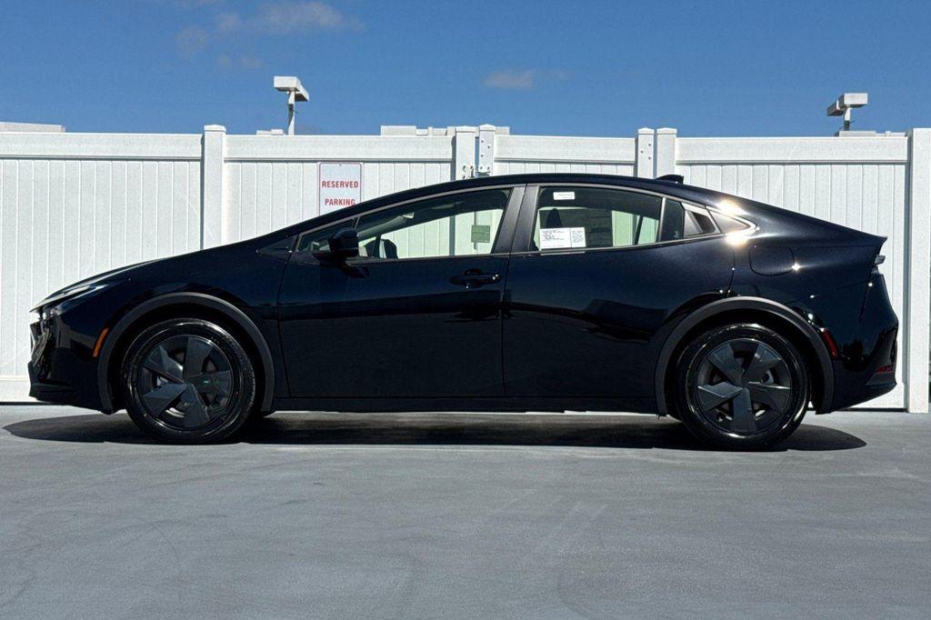 new 2026 Toyota Prius Plug-In Hybrid car, priced at $35,324
