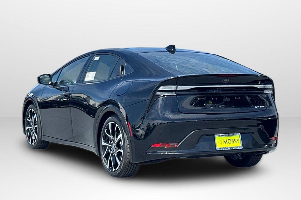 new 2026 Toyota Prius Plug-In Hybrid car, priced at $44,229