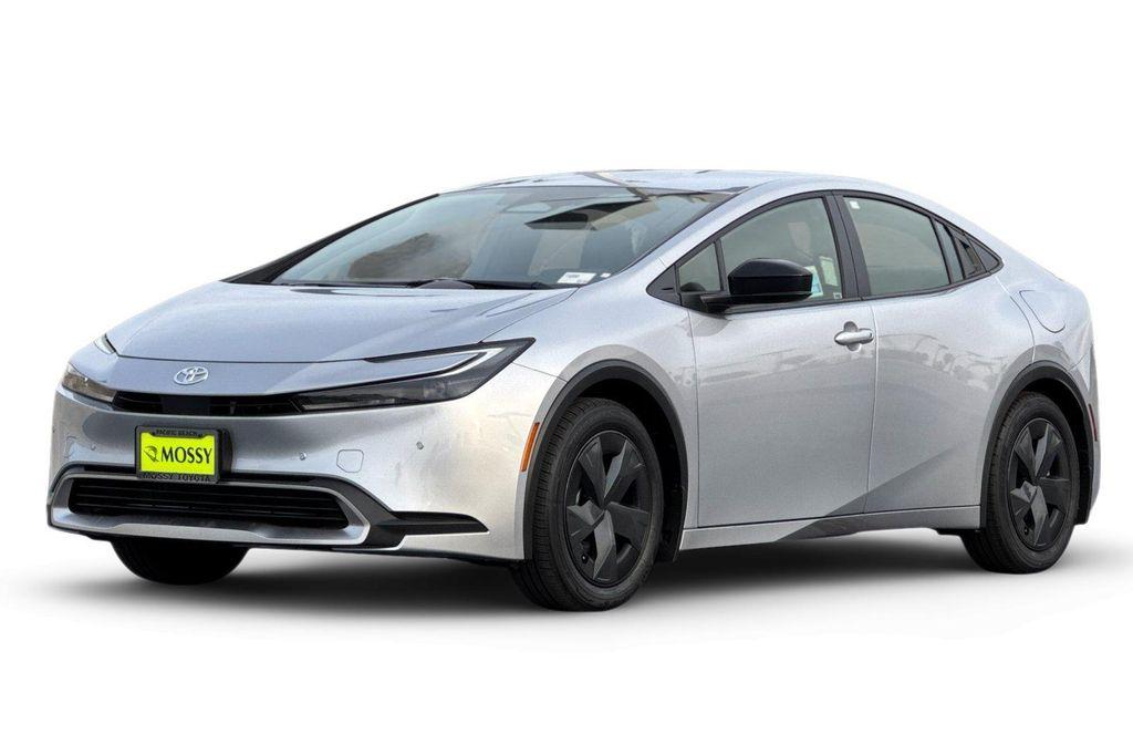 new 2026 Toyota Prius Plug-In Hybrid car, priced at $34,877