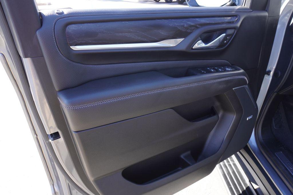 used 2021 GMC Yukon car, priced at $53,674