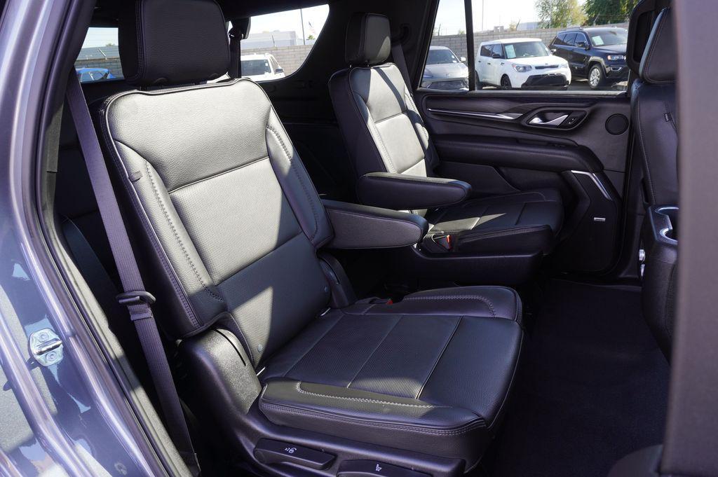 used 2021 GMC Yukon car, priced at $53,674