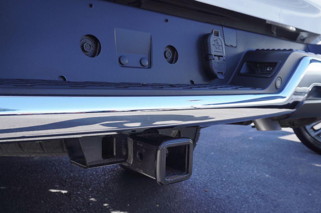 used 2025 Ram 1500 car, priced at $34,184