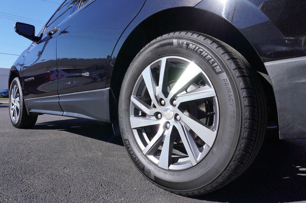 used 2023 Chevrolet Equinox car, priced at $20,890
