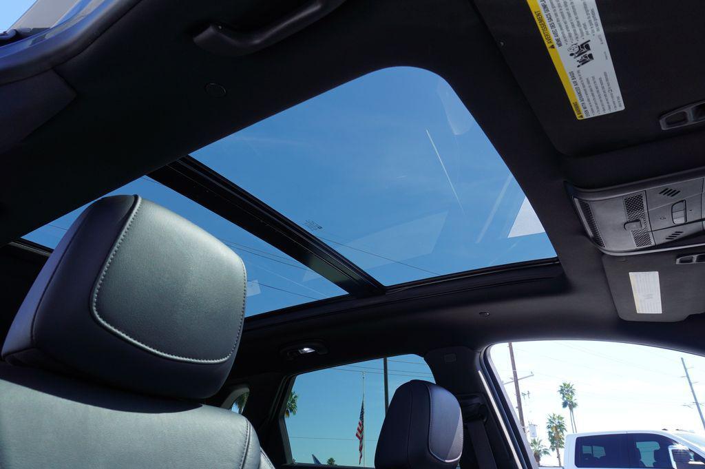 used 2020 Cadillac XT5 car, priced at $26,065