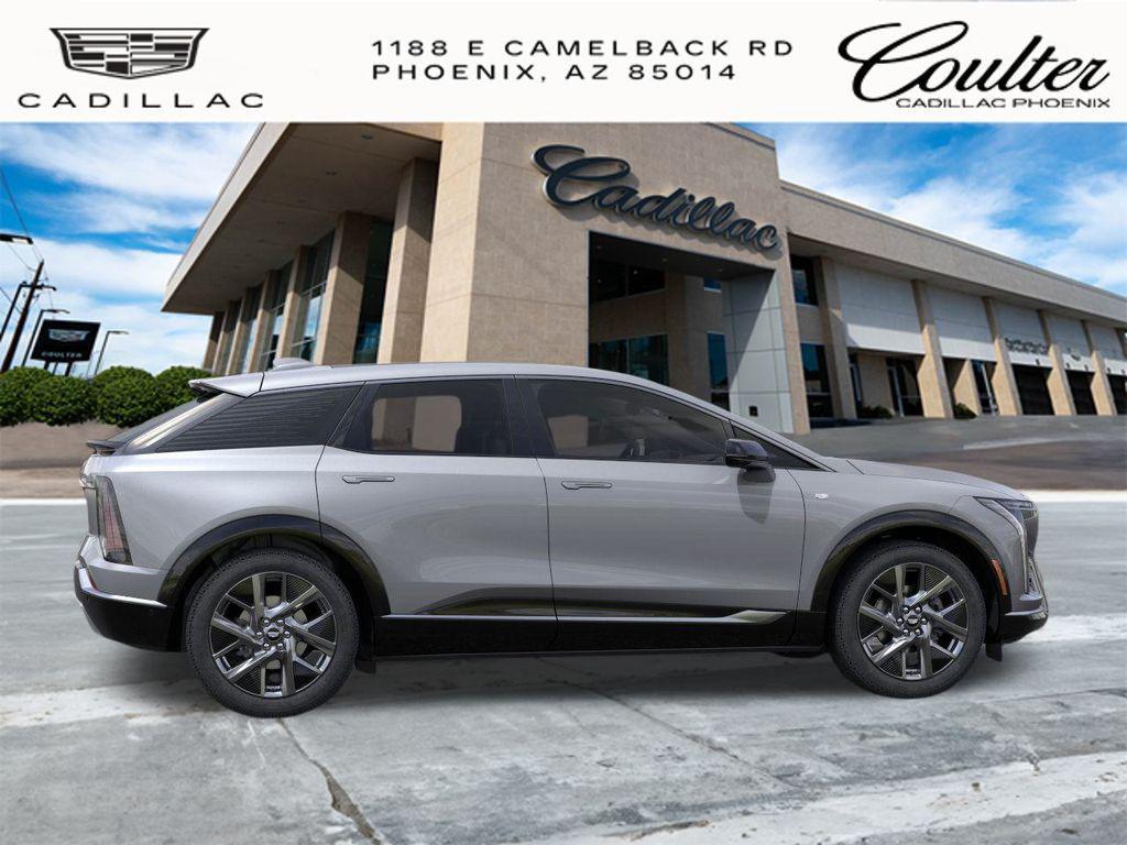 new 2025 Cadillac OPTIQ car, priced at $55,595
