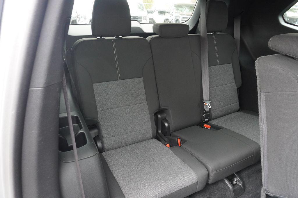 used 2025 GMC Acadia car, priced at $34,106