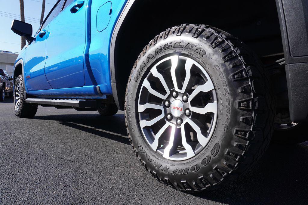 used 2023 GMC Sierra 1500 car, priced at $47,910