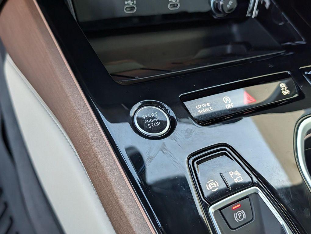 Audi A6 view 18
