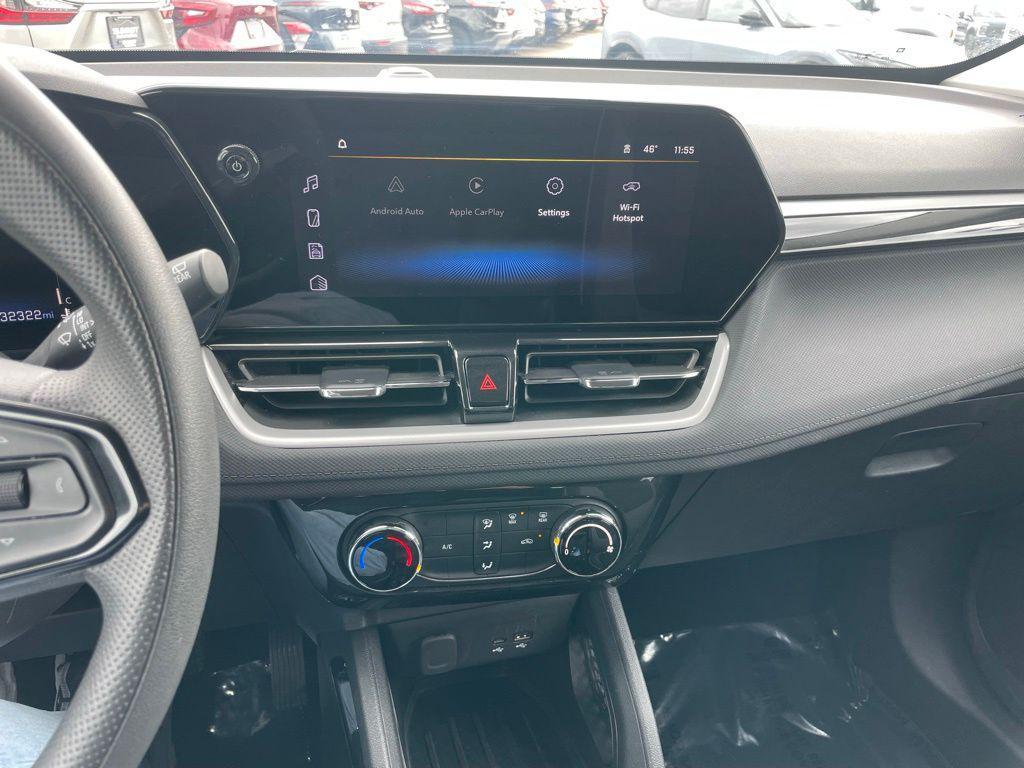 used 2025 Chevrolet TrailBlazer car, priced at $24,486