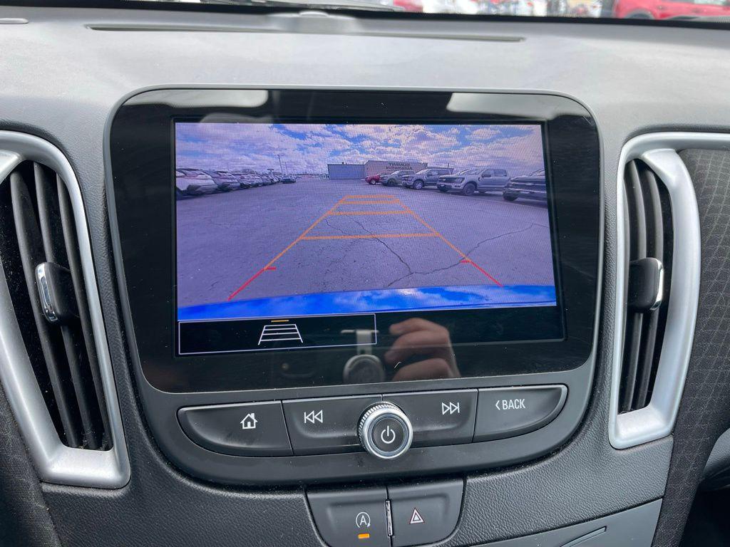 used 2023 Chevrolet Malibu car