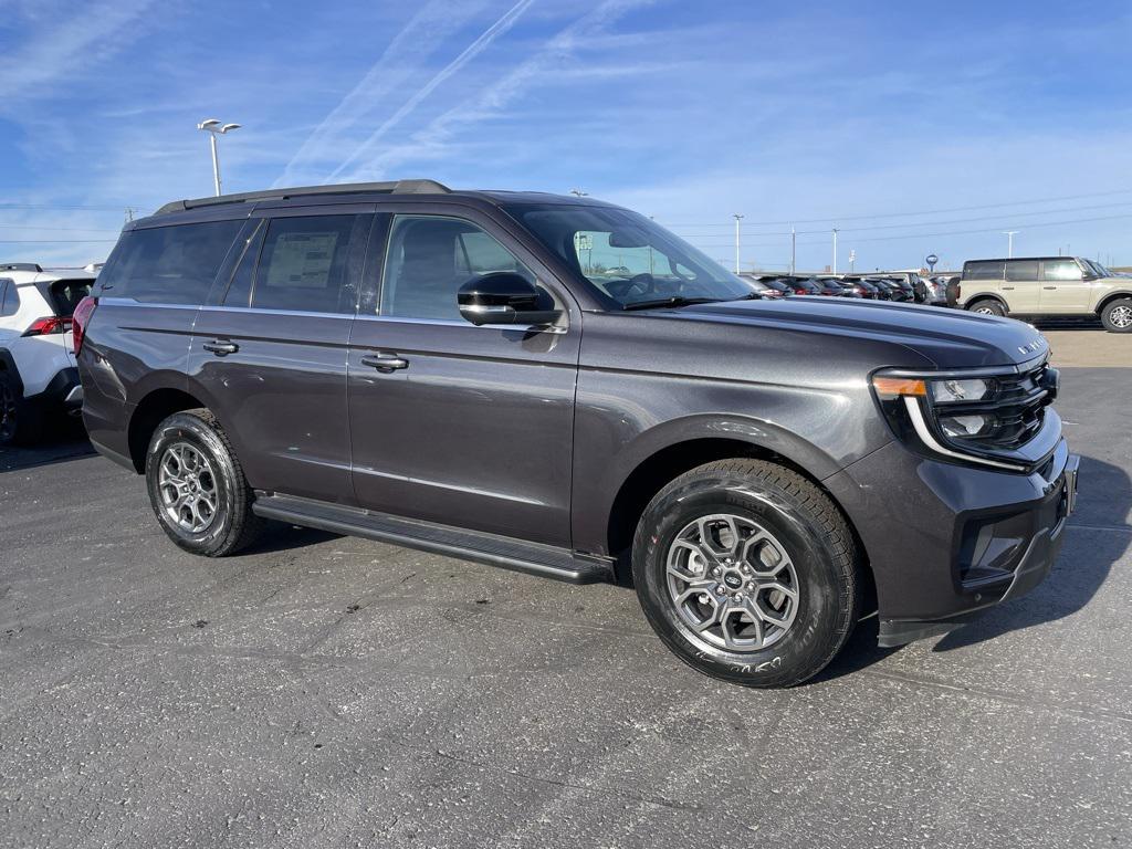new 2026 Ford Expedition car, priced at $69,989
