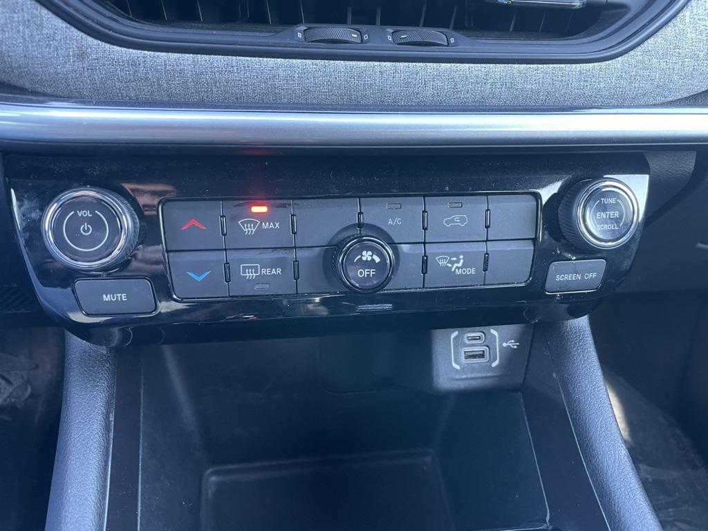 used 2024 Jeep Compass car, priced at $19,499