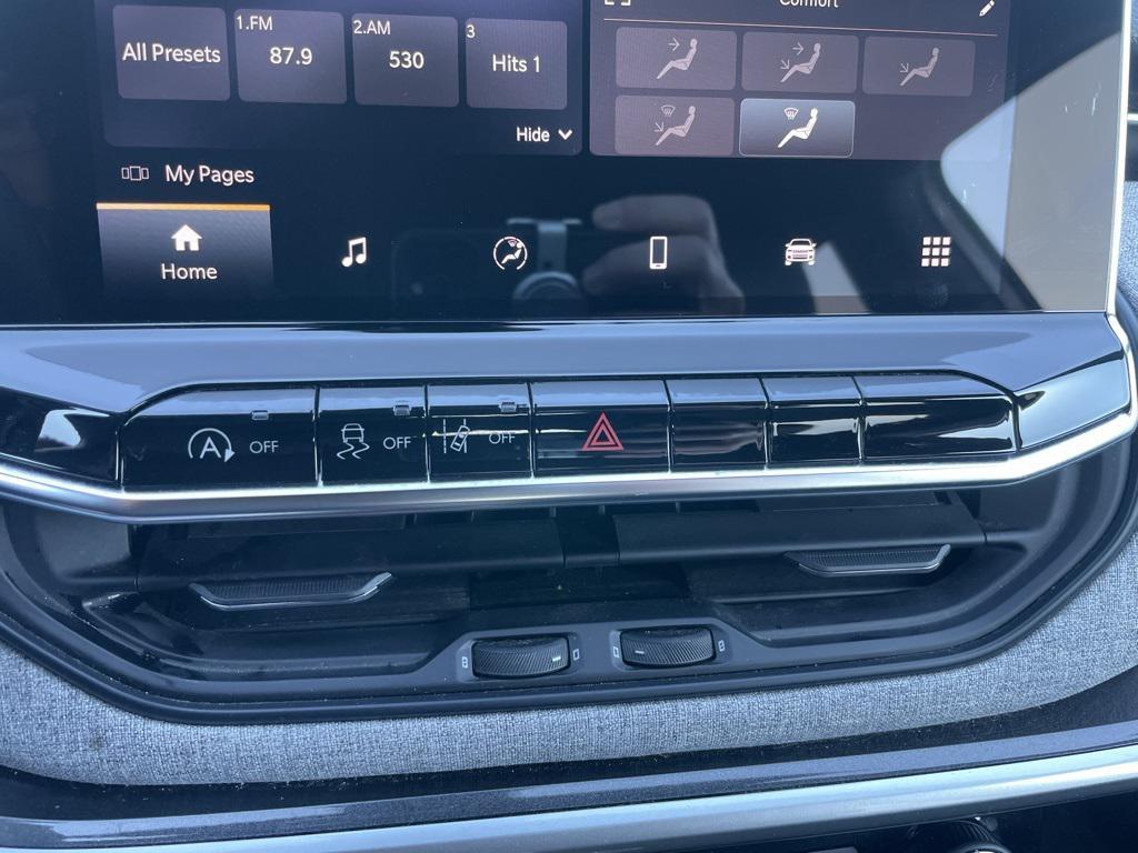 used 2024 Jeep Compass car, priced at $19,499