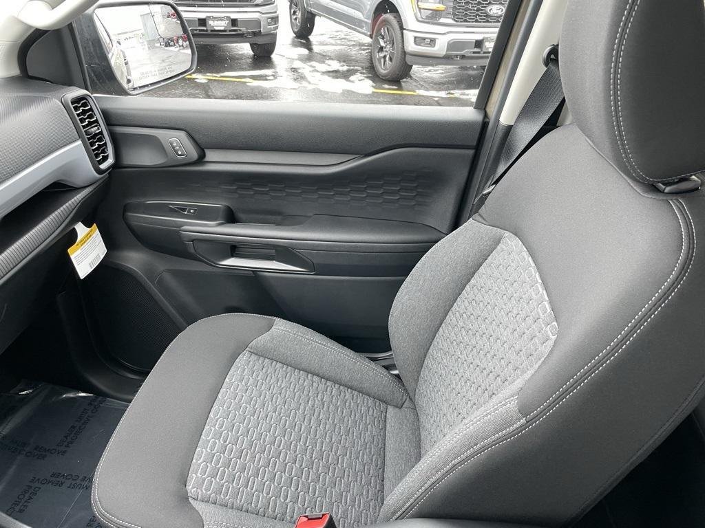 new 2025 Ford Ranger car, priced at $36,843