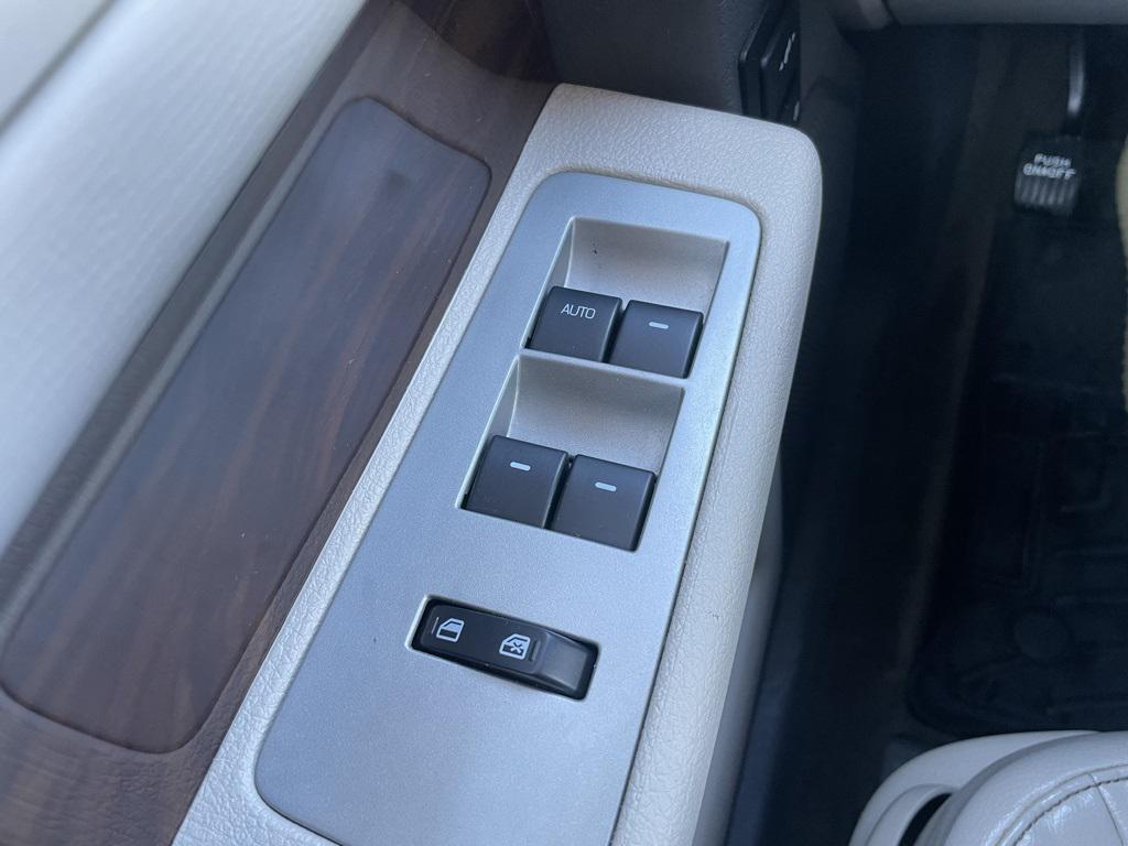 used 2011 Ford Flex car, priced at $6,999