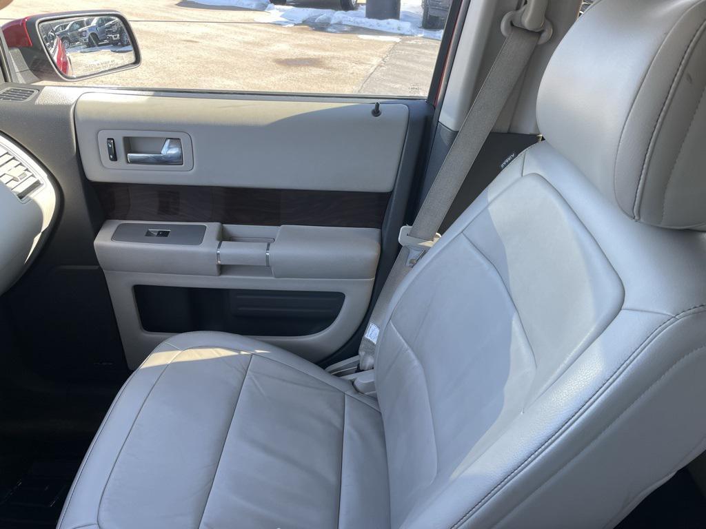 used 2011 Ford Flex car, priced at $6,999
