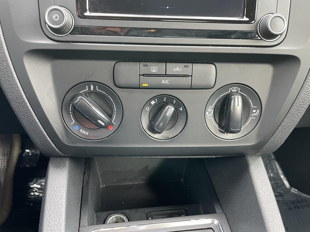 used 2016 Volkswagen Jetta car, priced at $9,999