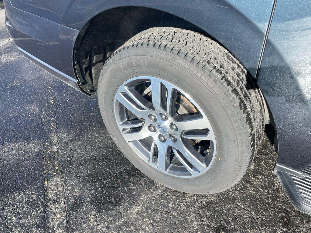 used 2024 Ford Expedition Max car, priced at $45,478