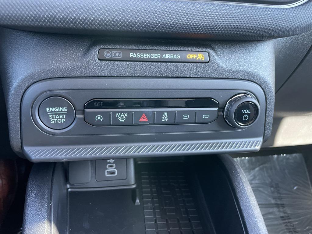 new 2025 Ford Bronco Sport car, priced at $31,284