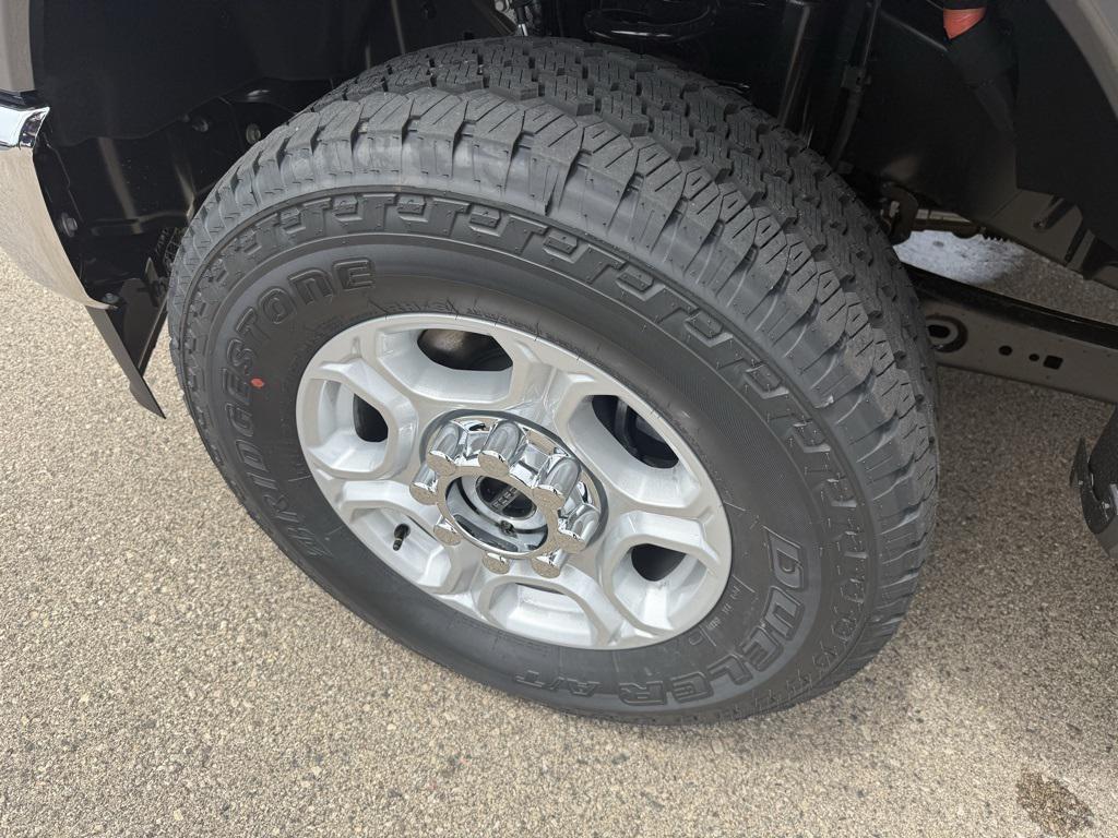 new 2025 Ford F-350 car, priced at $64,989
