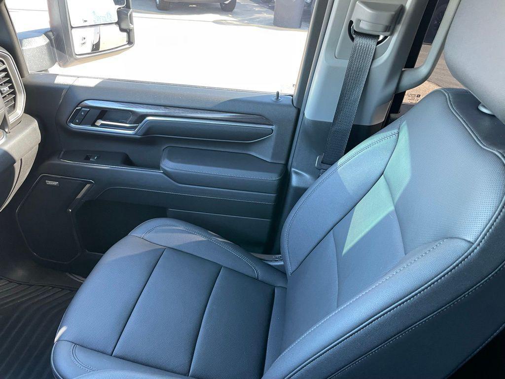 used 2024 Chevrolet Silverado 3500 car, priced at $67,993