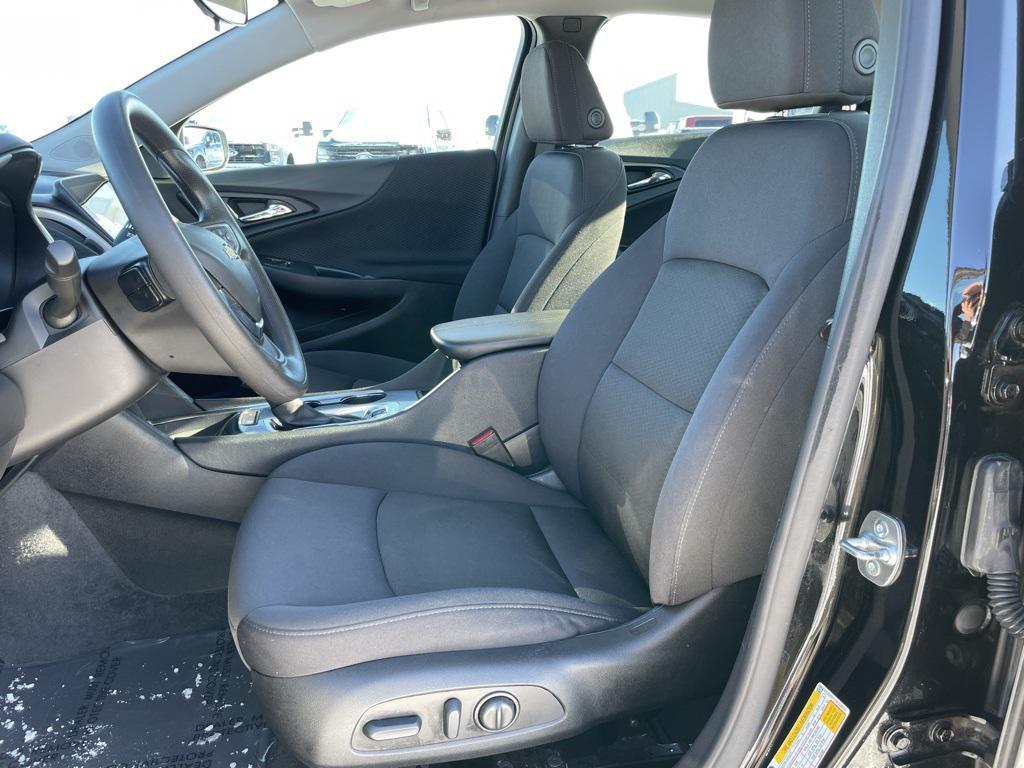 used 2025 Chevrolet Malibu car, priced at $18,999