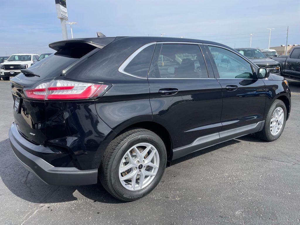 used 2023 Ford Edge car, priced at $20,000