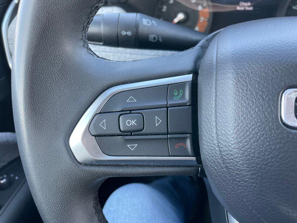 used 2024 Jeep Compass car, priced at $18,491