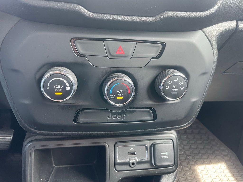 used 2020 Jeep Renegade car