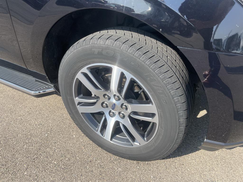 used 2023 Ford Expedition car, priced at $39,993