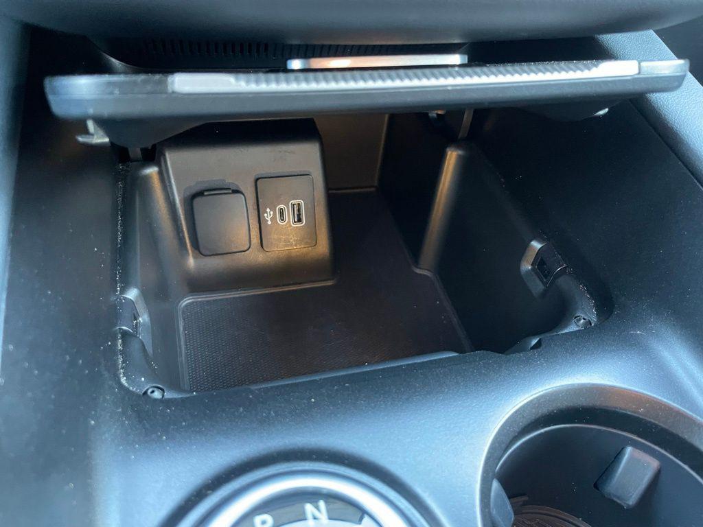 used 2025 Ford Explorer car, priced at $38,999