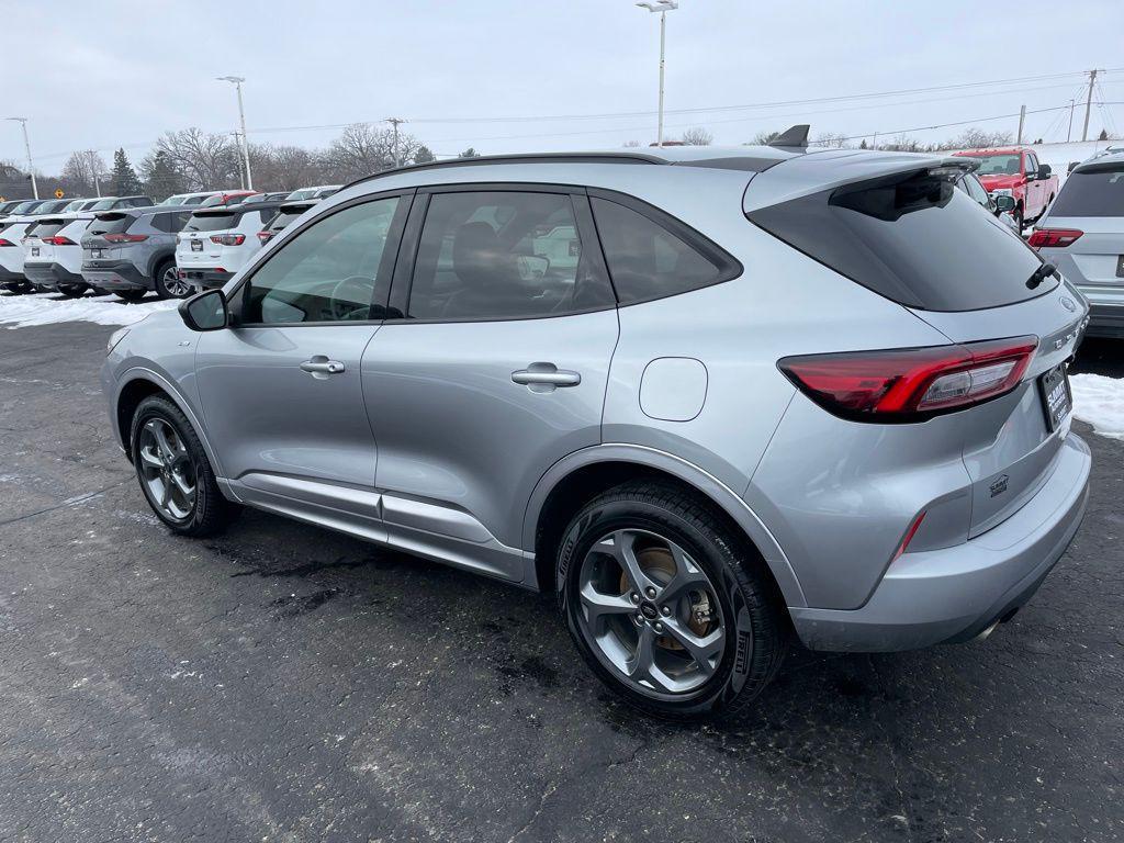 used 2024 Ford Escape car, priced at $19,991
