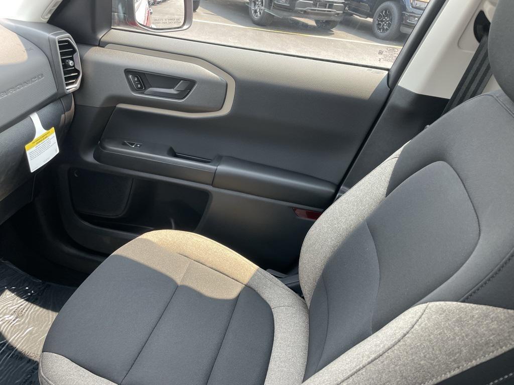 new 2025 Ford Bronco Sport car, priced at $30,615