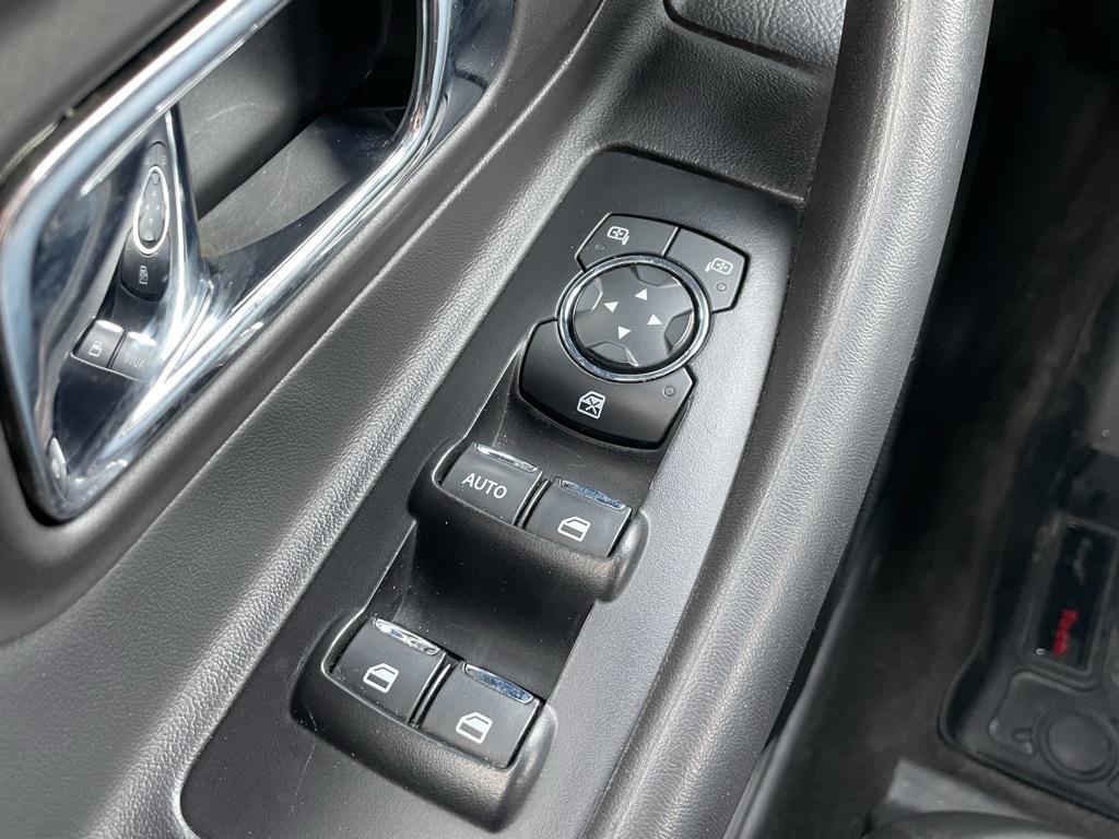 used 2016 Ford Taurus car, priced at $10,999