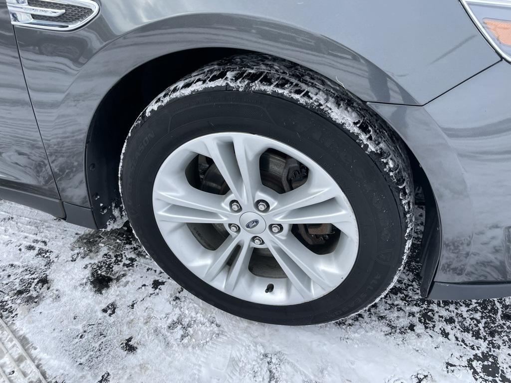 used 2016 Ford Taurus car, priced at $10,999