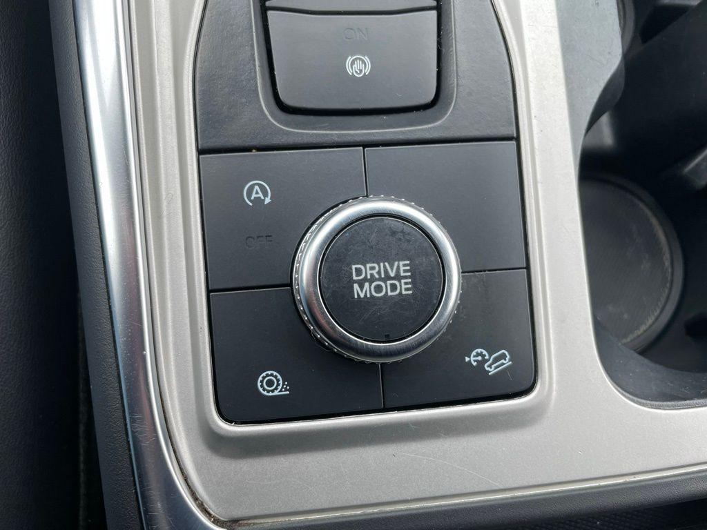 used 2023 Ford Explorer car, priced at $27,791