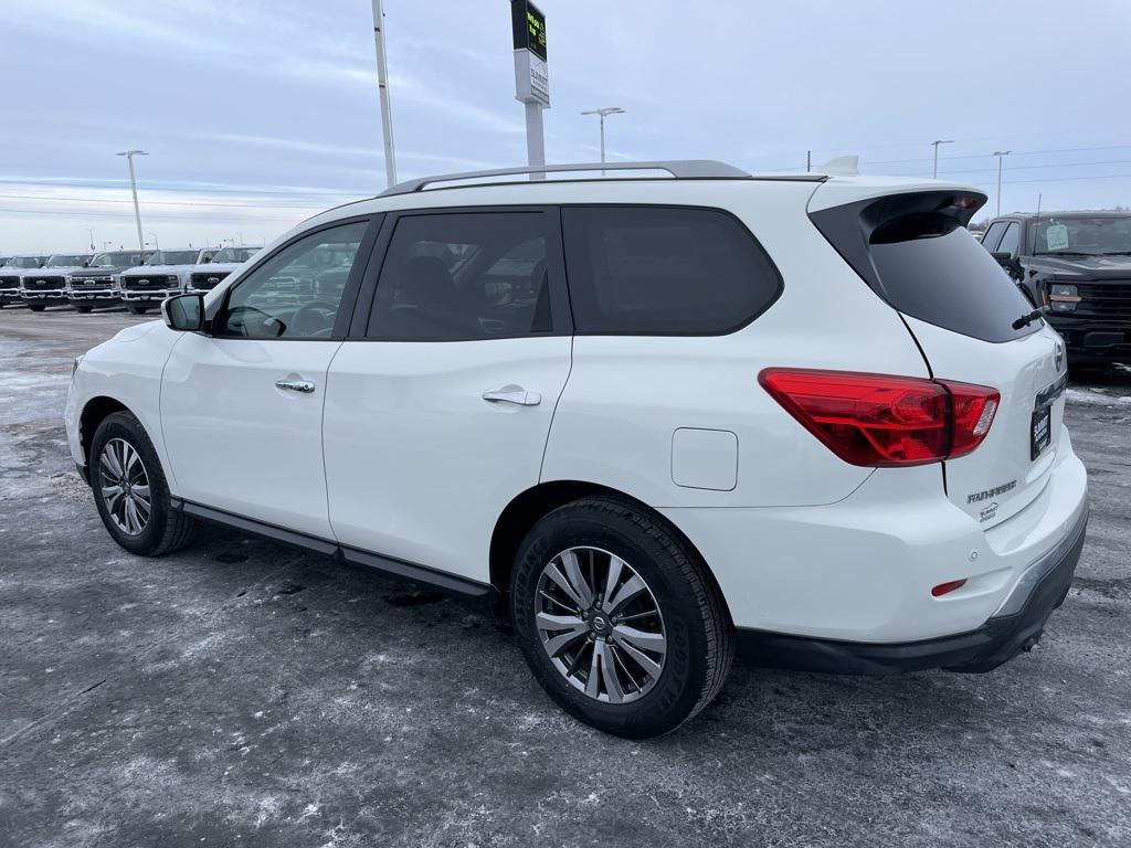 used 2020 Nissan Pathfinder car, priced at $21,999