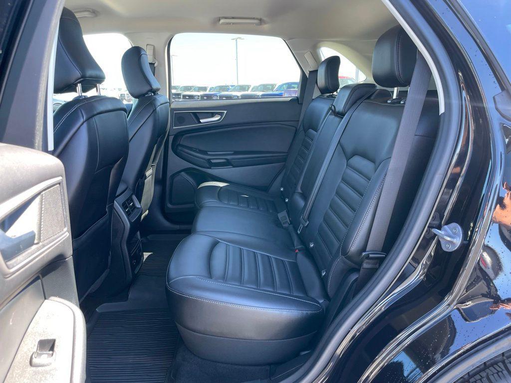 used 2022 Ford Edge car, priced at $26,986