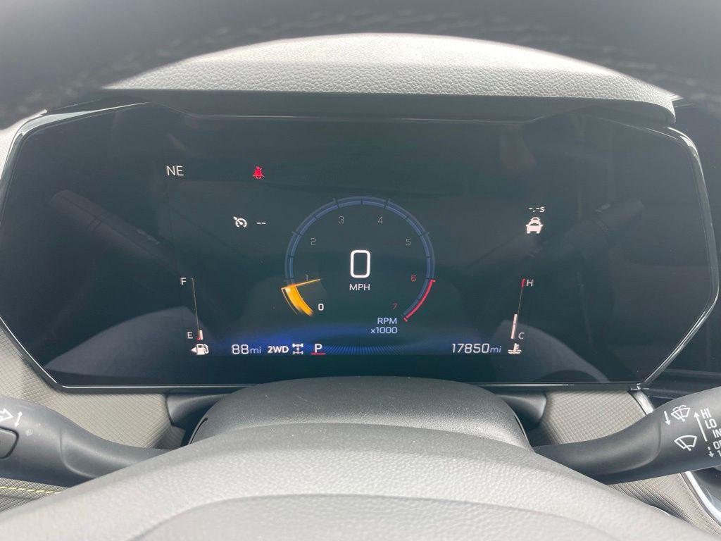 used 2025 Chevrolet TrailBlazer car