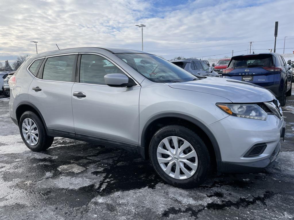 used 2016 Nissan Rogue car, priced at $13,999